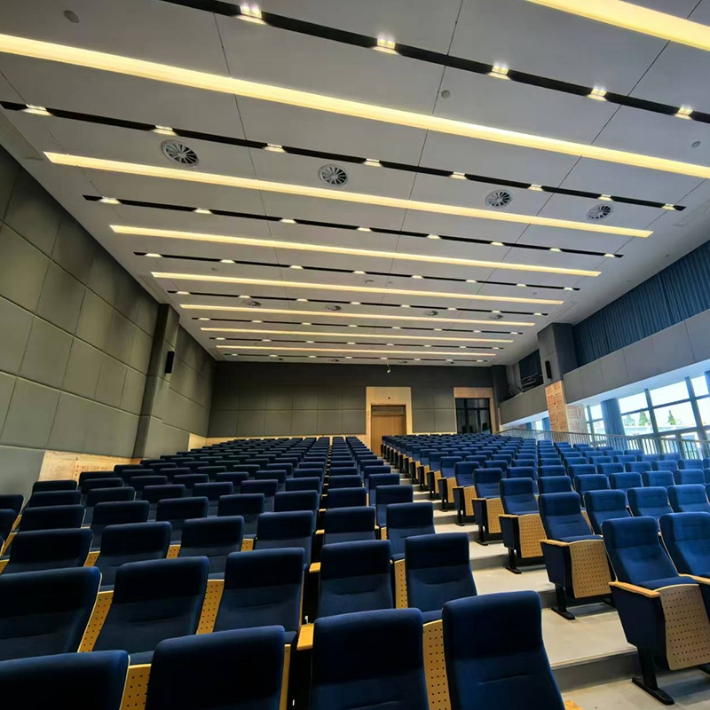 İnsanları Yaralanmalardan Korumada Etkili Süngerli Deri Sarılmış Akustik Paneller